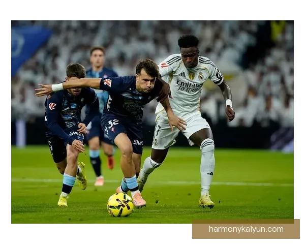 皇马进攻套路分析：近期表现稳健，战术配合趋于成熟